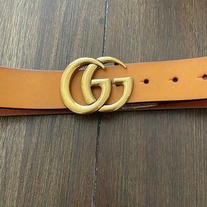 Gucci belt given as gift to big for me. Asking 150.00 obo